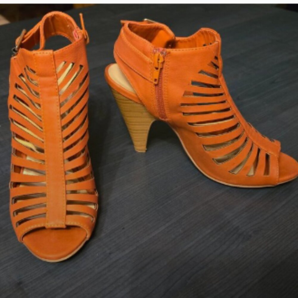 NEW Orange Suede High Heel Open Toe Sandals Size 8
